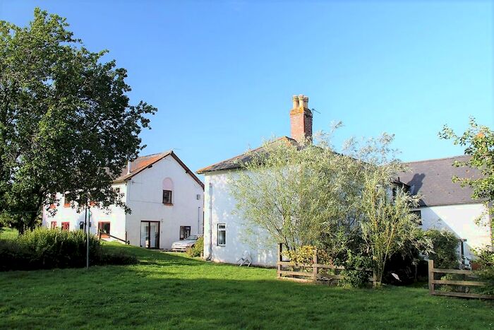 1 Bedroom Flat To Rent In Cutteridge Lane, Whitestone, Exeter, EX4