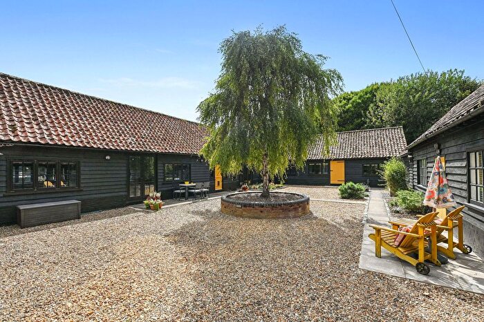 4 Bedroom Detached House For Sale In Bartlow, Cambridge, CB21