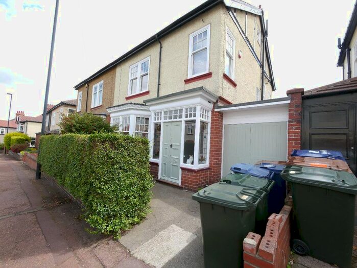 5 Bedroom Semi-Detached House To Rent In Nuns Moor Road, Fenham, Newcastle Upon Tyne, NE4