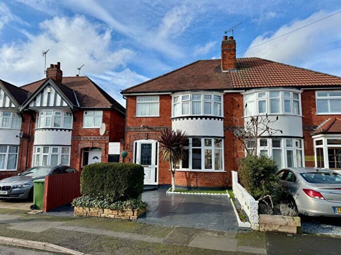 3 Bedroom House For Sale In Francis Avenue, Leicester, LE3