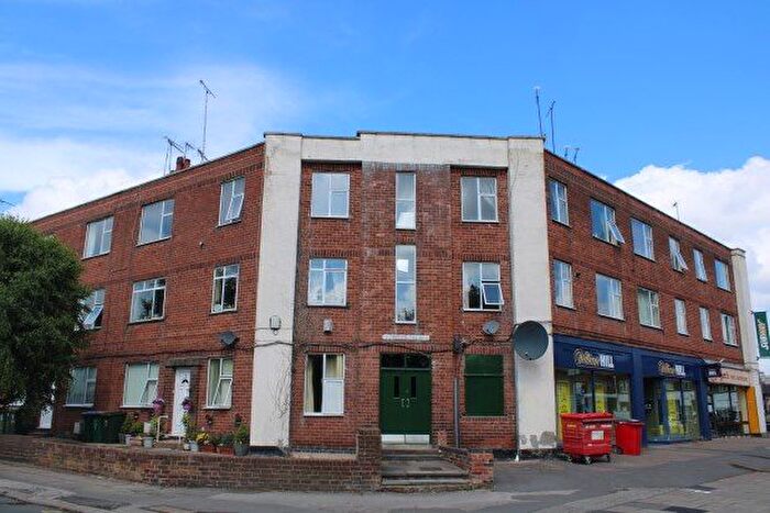 3 Bedroom Flat To Rent In Quinton Parade, Coventry, CV3