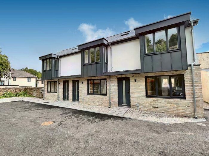 2 Bedroom End Of Terrace House To Rent In London Close, West Street, Okehampton, EX20