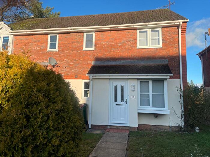 1 Bedroom Terraced House To Rent In Dakin Close, Crawley, RH10