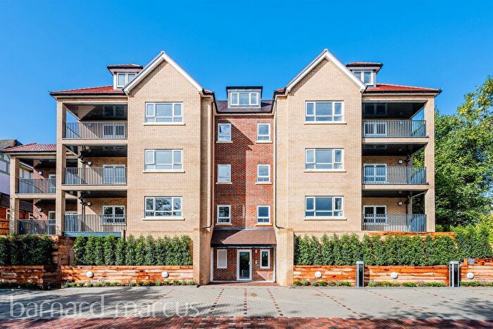 1 Bedroom Flat For Sale In Riddlesdown Road, Purley, CR8
