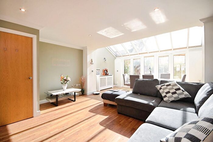 4 Bedroom Terraced House For Sale In Braganza Way, Chelmsford Garden, Chelmsford, CM1