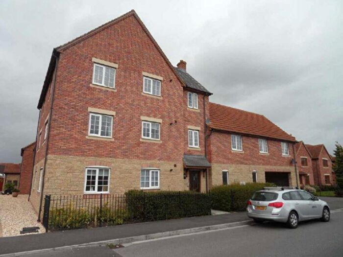 2 Bedroom Apartment To Rent In Pastures Avenue, St Georges, BS22