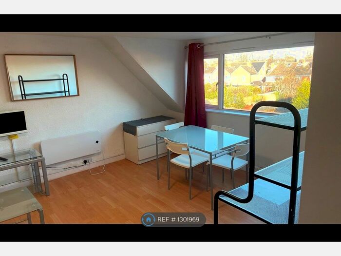 1 Bedroom Flat To Rent In Bulmershe Road, Reading RG1