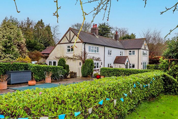 3 Bedroom Detached House For Sale In Stunts Green, Herstmonceux, BN27