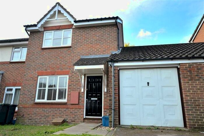 3 Bedroom Semi-Detached House To Rent In School House Gardens, Loughton, IG10