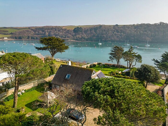 4 Bedroom Detached House For Sale In Tredenham Road, St Mawes, TR2
