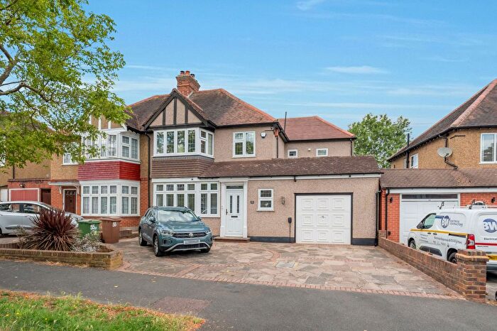 4 Bedroom Semi Detached House For Sale In Wickham Avenue, Cheam, SM3