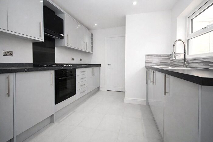 1 Bedroom Flat To Rent In Alexandra Place, London, SE25