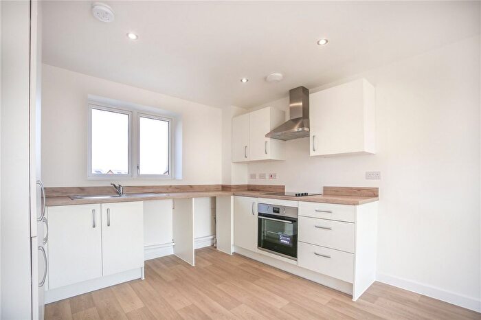 2 Bedroom Flat To Rent In Elms Park Road, Cheltenham, Gloucestershire, GL51