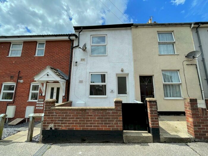 2 Bedroom Terraced House To Rent In Wollaston Road, Lowestoft, NR32