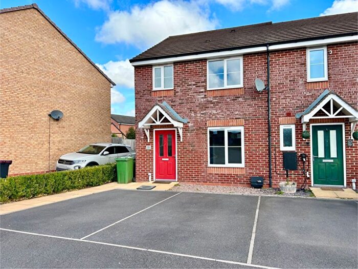 3 Bedroom End Terrace House To Rent In Palisade Close, Newport, TF10