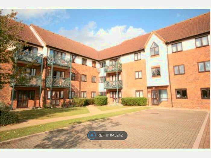 1 Bedroom Flat To Rent In Langley, Slough, SL3