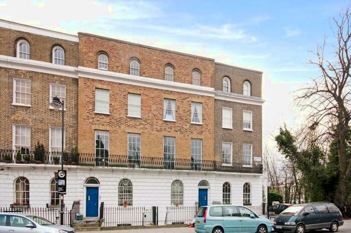 Flat To Rent In Colebrooke Row, Islington, London, N1