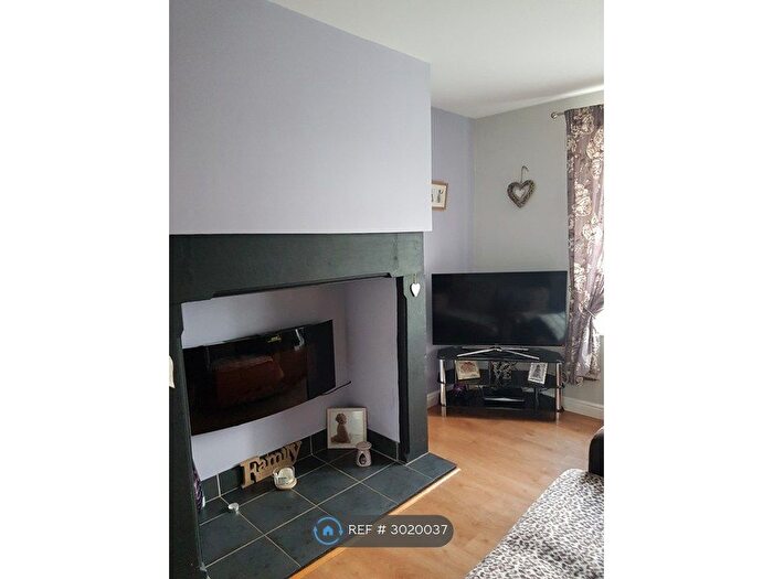 2 Bedroom Semi Detached House To Rent In Consett Rd, Consett, DH8