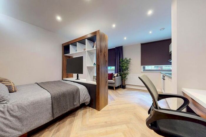 Studio To Rent In Belgrave Street, Leeds, LS2