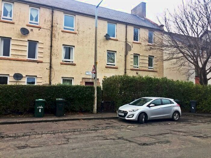 2 Bedroom Flat To Rent In Ferry Road Avenue, Pilton, Edinburgh, EH4