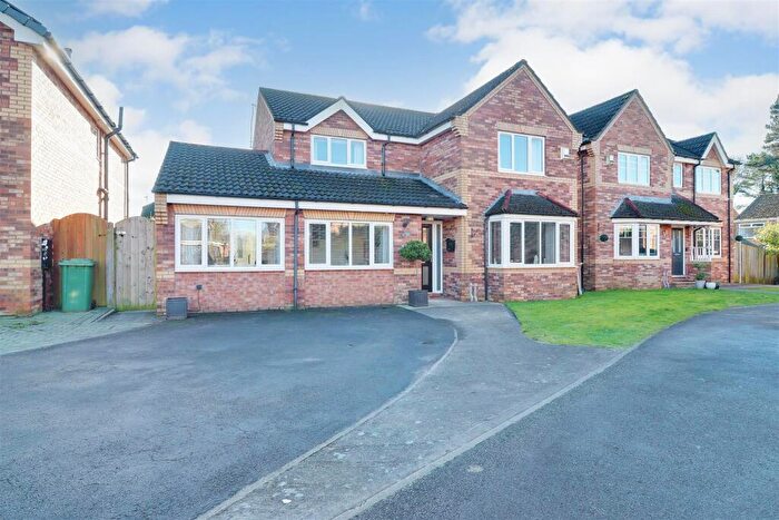 5 Bedroom Detached House For Sale In Vicarage Walk, North Cave, HU15