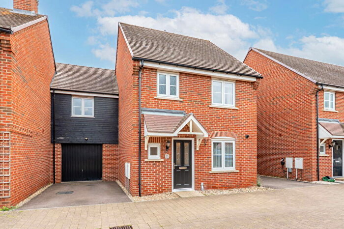 4 Bedroom Link Detached House For Sale In Partridge Place, Wixams, MK42