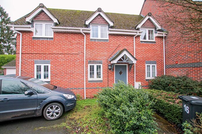 3 Bedroom End Terrace House To Rent In Sandstone Grove, Thatcham, RG18