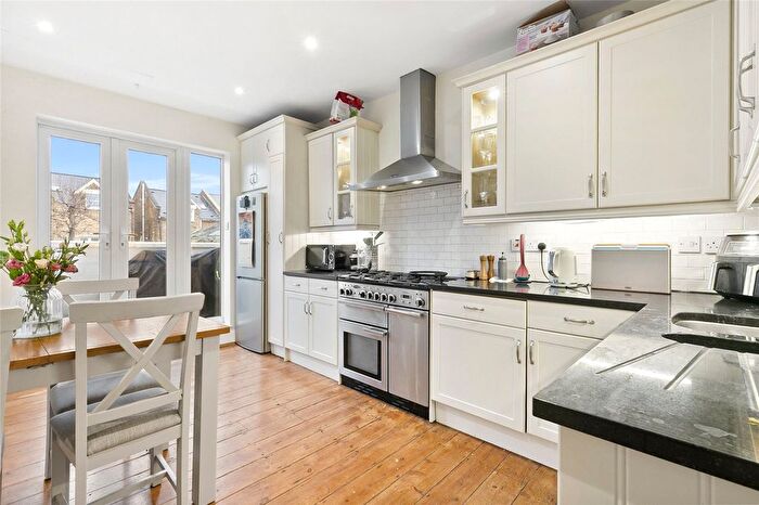 3 Bedroom Terraced House To Rent In Birdhurst Road, Wandsworth, London, SW18