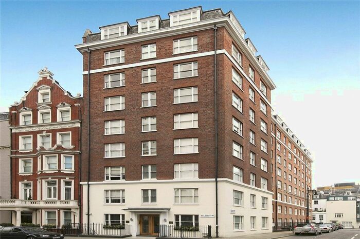 Studio To Rent In Hill Street, London, W1J