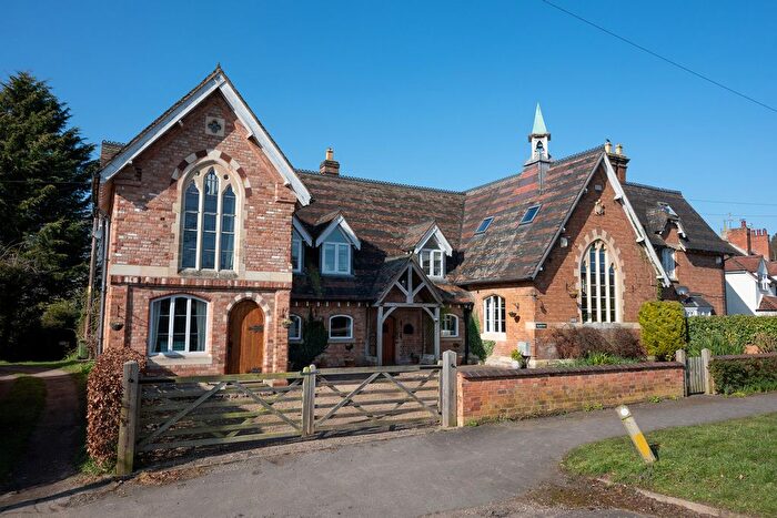 6 Bedroom Country House For Sale In The Old School, Stratford-Upon-Avon, CV37
