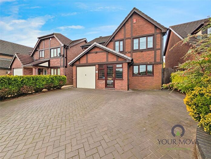 4 Bedroom Detached House For Sale In Valerian Way, Meir Park, Stoke On Trent, Staffordshire, ST3