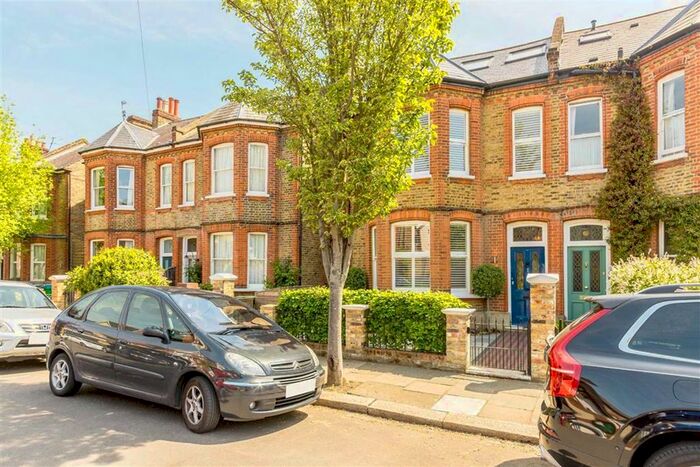 5 Bedroom Property To Rent In Coleshill Road, Teddington, TW11