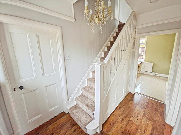 4 Bedroom Detached House For Sale In Main Road, Northampton, NN5