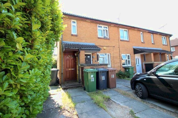1 Bedroom Maisonette To Rent In Holmebury Close, Hive Road, Bushey Heath, Bushey, WD23