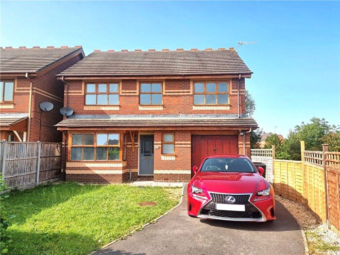 4 Bedroom Detached House For Sale In Primrose Close, Swindon, SN25