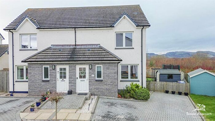 3 Bedroom House For Sale In John Dunne Place, Errol, Perth, PH2