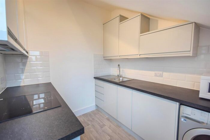 1 Bedroom Flat To Rent In Merton High Street, Colliers Wood, London, SW19