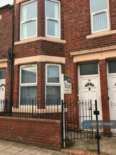 2 Bedroom Flat To Rent In Chichester Road, South Shields, NE33