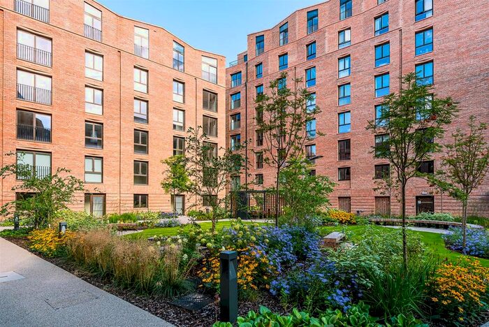 2 Bedroom Flat For Sale In Kings, Hudson Quarter, Toft Green, York, YO1