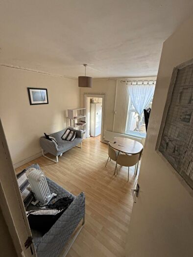 4 Bedroom End Of Terrace House To Rent In Claude Street: Bed, Bath - Bills Exclusive, NG7