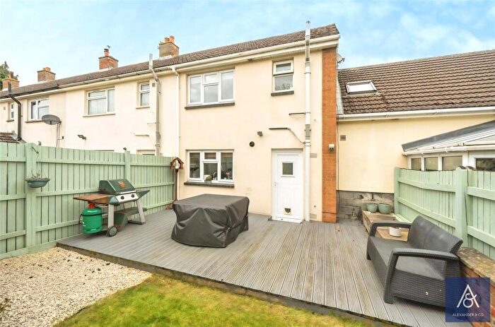 2 Bedroom Terraced House For Sale In Bowman Close, Middleton Cheney, Banbury, OX17