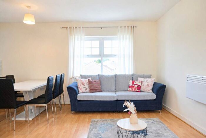 2 Bedroom Apartment To Rent In Butler Close Edgware, HA8
