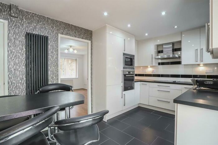 2 Bedroom Semi-Detached House To Rent In Moorfield Road, Salford, M6