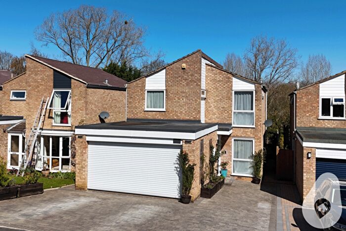 4 Bedroom Detached House For Sale In Badminton Close, Stevenage, Hertfordshire, SG2