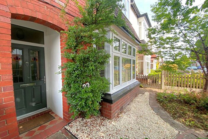 4 Bedroom Terraced House For Sale In Cathcart Road, Stourbridge, DY8