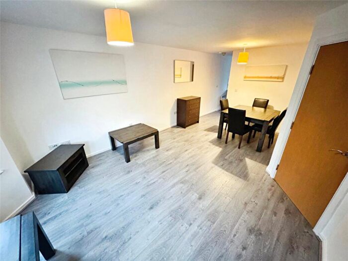 2 Bedroom Flat To Rent In Brattice Drive, Pendlebury, Swinton, Manchester, M27