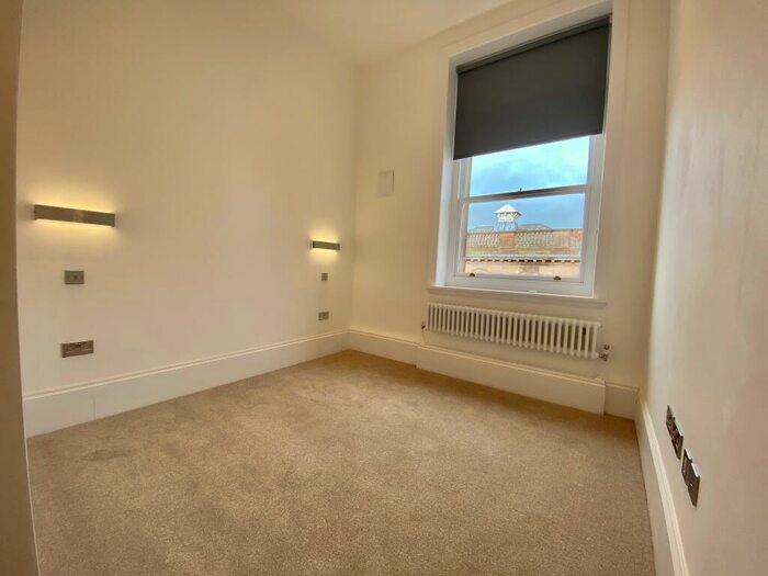 2 Bedroom Apartment To Rent In St. Marys Gate, Derby, DE1
