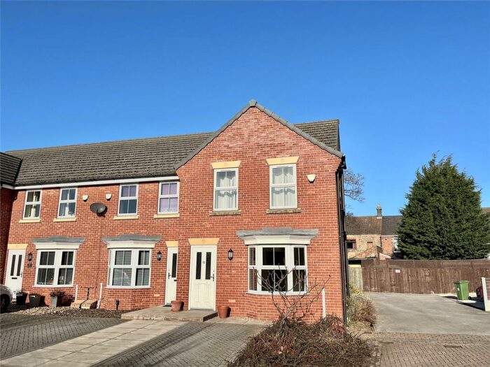 3 Bedroom End Of Terrace House To Rent In Mulberry Gardens, Goole, DN14