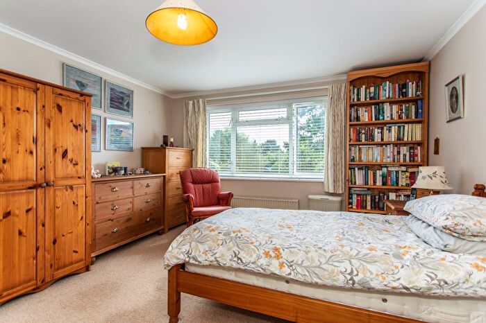 2 Bedroom Detached Bungalow For Sale In The Bungalows, Framfield, TN22