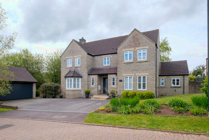 4 Bedroom Detached House For Sale In Moorlay Crescent, Winford, BS40